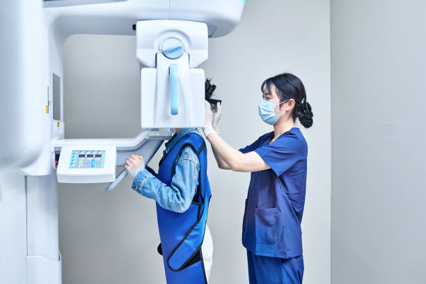 Best Emergency Tooth Extraction in Roeland Park, KS
